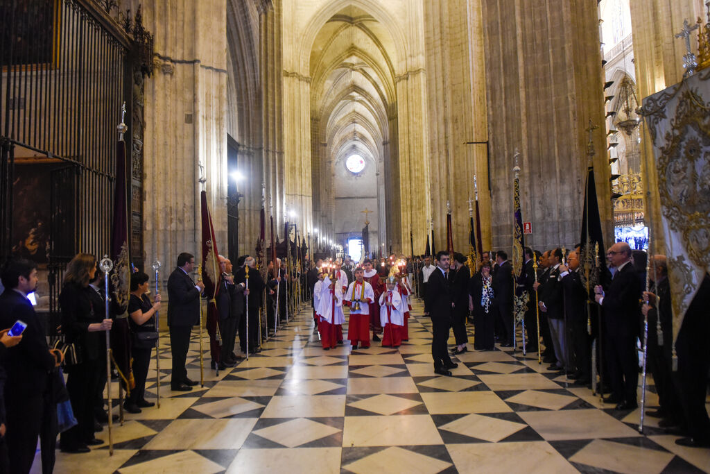 Photographies d'une Fête-Dieu inhabituelle à Séville