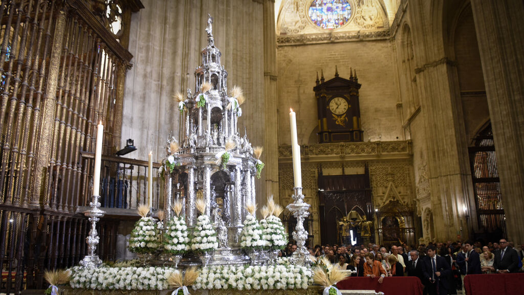 Photographies d'une Fête-Dieu inhabituelle à Séville