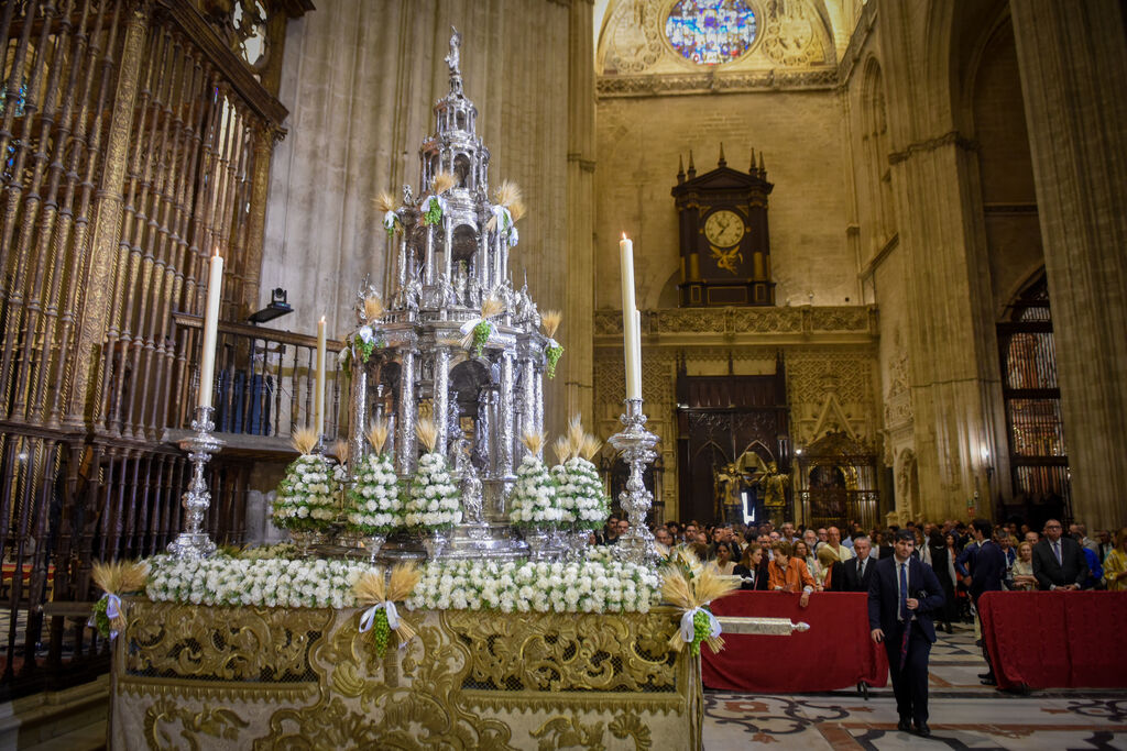 Photographies d'une Fête-Dieu inhabituelle à Séville